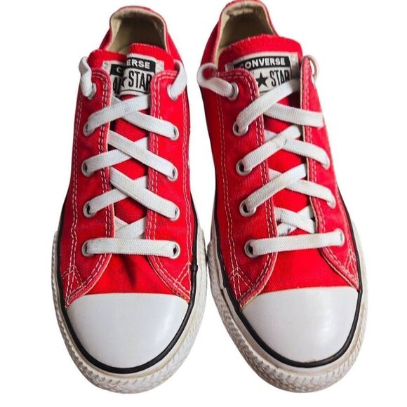 Converse red sneakers 2 - Picture 4 of 9